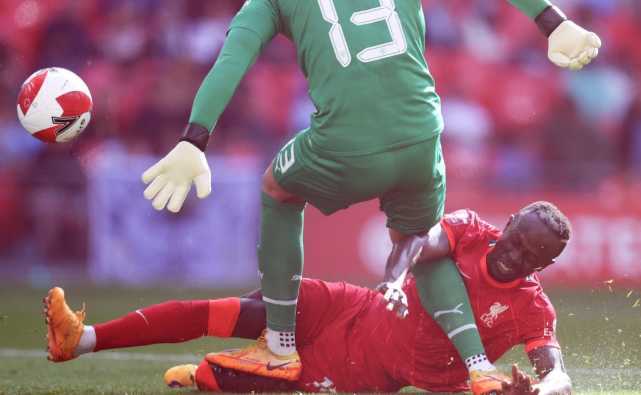 塞内加尔鏖战摩洛哥,本泽马刷新纪录 塞内加尔鏖战摩洛哥,本泽马刷新纪录