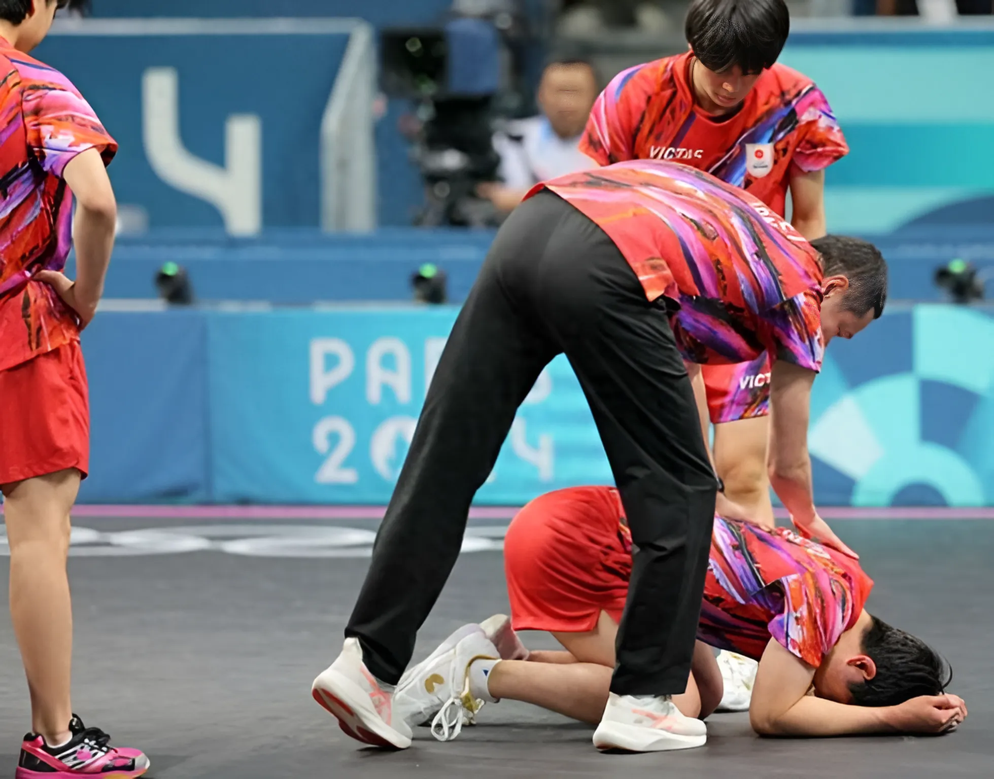 日本队轻取波兰队，梁靖崑带队取胜