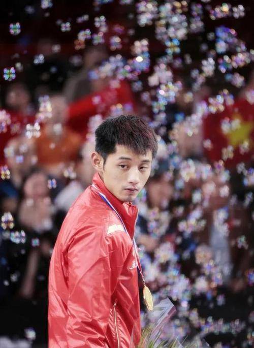 法国队逆转韩国队，张继科惊艳四座