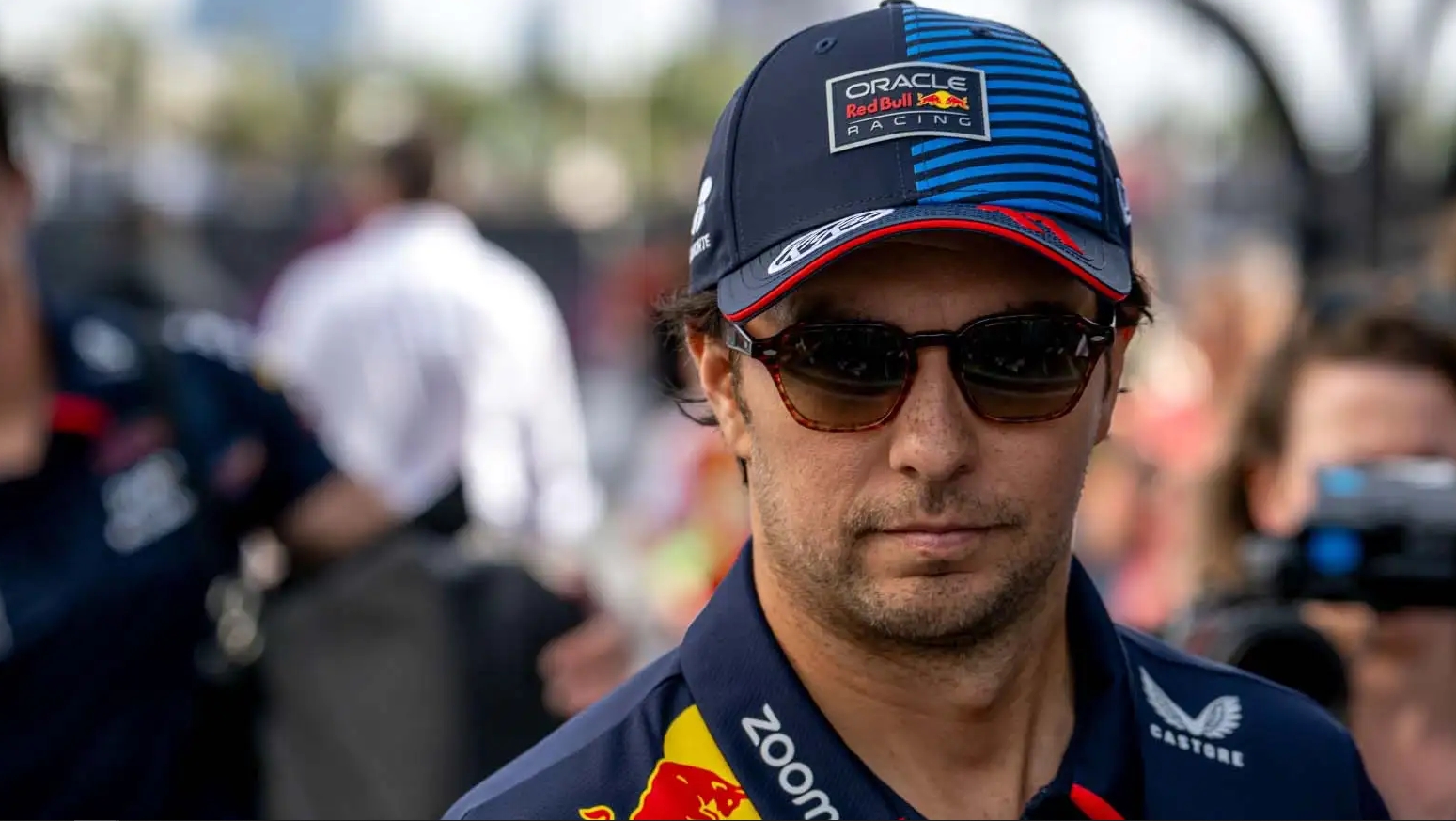 红牛车队碾压梅赛德斯，佩雷兹带队取胜