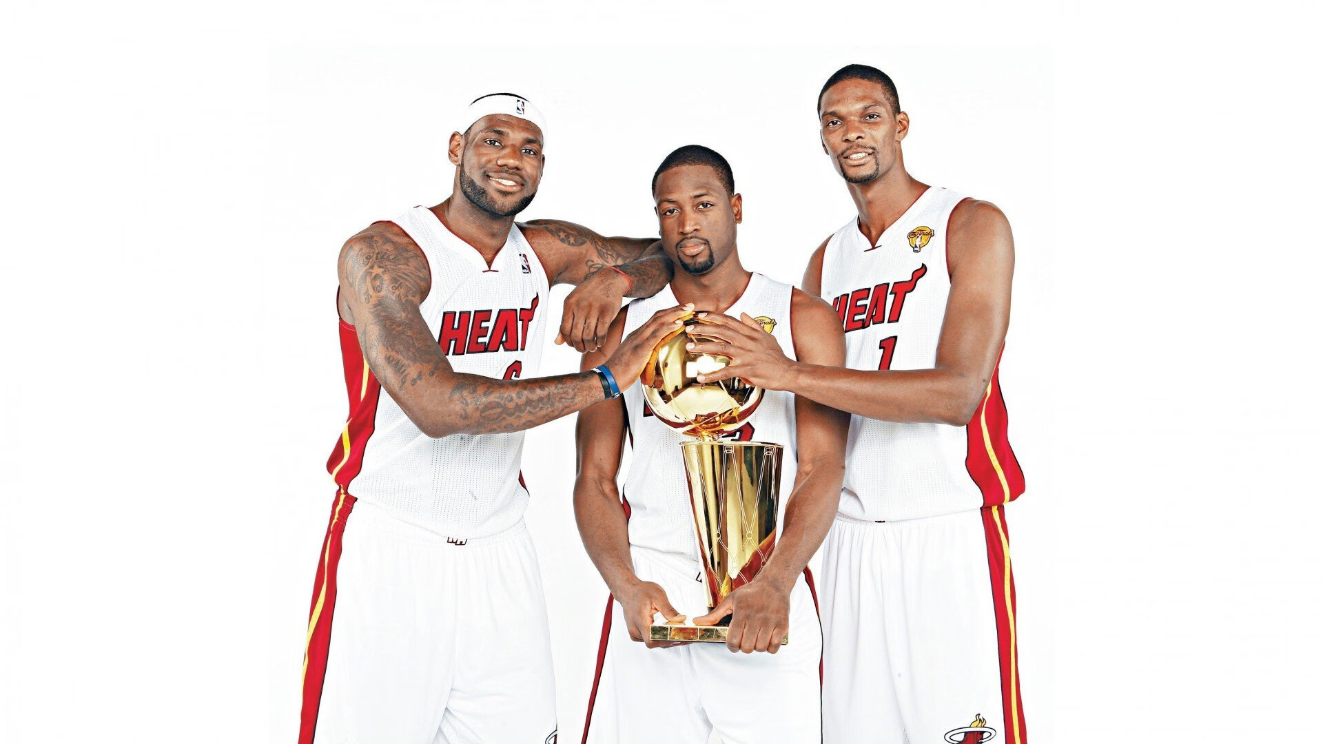 詹姆斯统治全场,公牛轻取四川队背后的篮球哲学