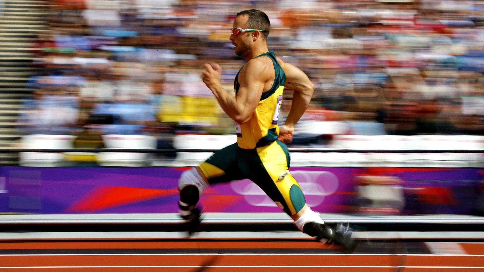 绿茵场上的绝杀与羽球场上的统治,体育叙事中的偶然与必然